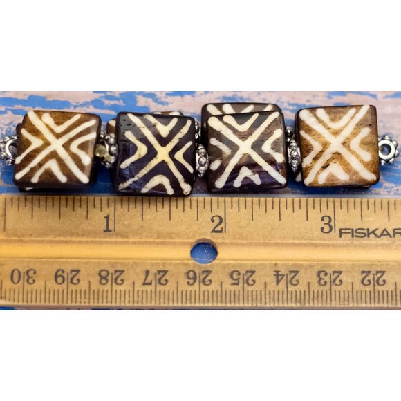 6 inch, Vintage Geometric Cross Square Beaded Bracelet - L34 - Picture 3 of 3